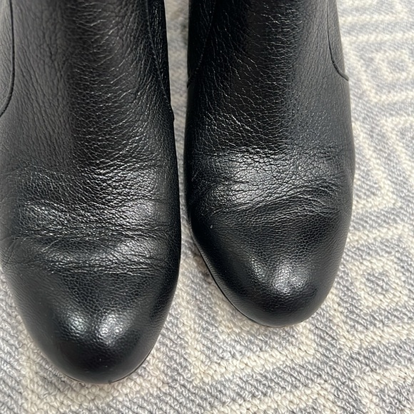 Diane von Furstenberg black leather booties 7m - Picture 2 of 7